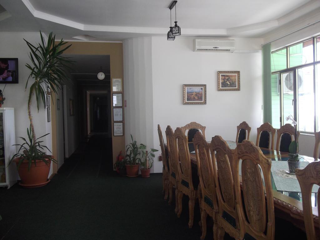 Hostel „La Galan” Радівці Екстер'єр фото