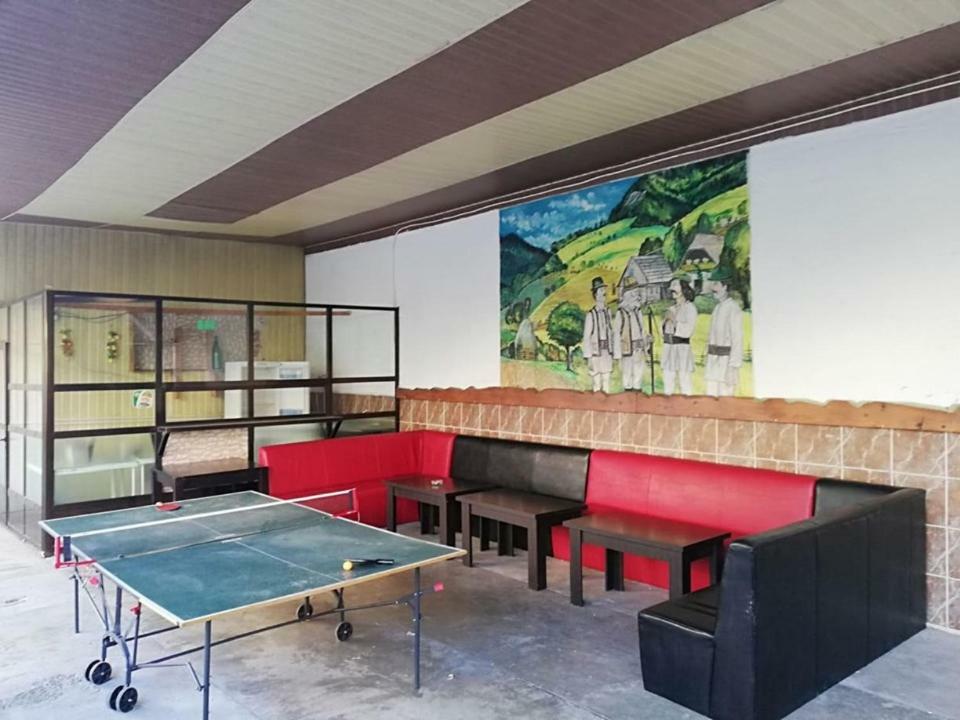 Hostel „La Galan” Радівці Екстер'єр фото